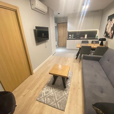 Wiktoryn 6 Piekne Nowe Apartamenty Z Duzymi Balkonami Warschau Exterior foto