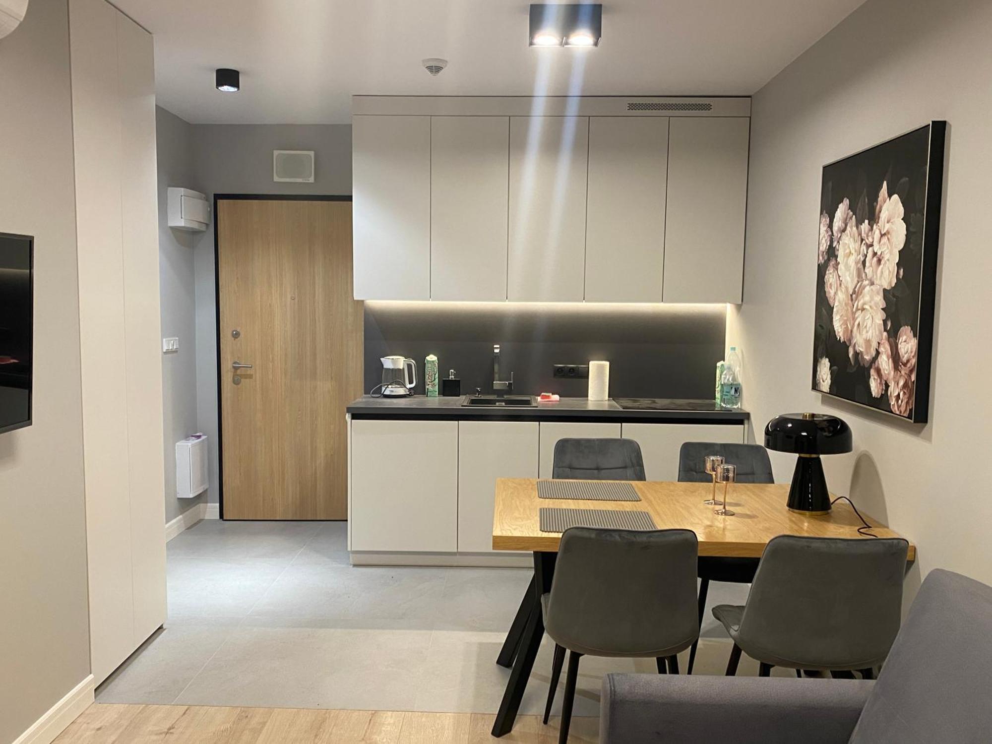 Wiktoryn 6 Piekne Nowe Apartamenty Z Duzymi Balkonami Warschau Exterior foto